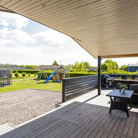 Helmtrud - 700m From The Sea By Interhome Holiday home Nedre Lysabild